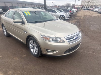 2011 Ford Taurus SEL