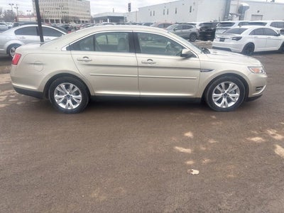 2011 Ford Taurus SEL