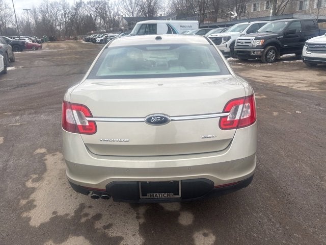 2011 Ford Taurus SEL