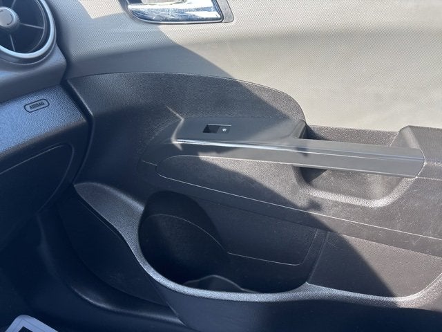 2016 Chevrolet Sonic LT