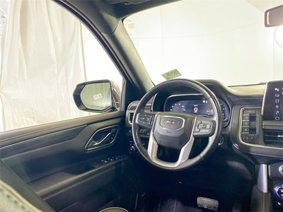 2022 GMC Yukon XL SLT