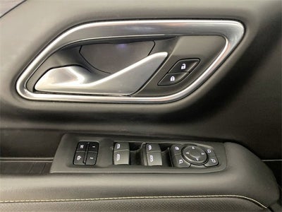 2022 GMC Yukon XL SLT