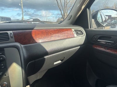 2011 GMC Yukon XL SLT