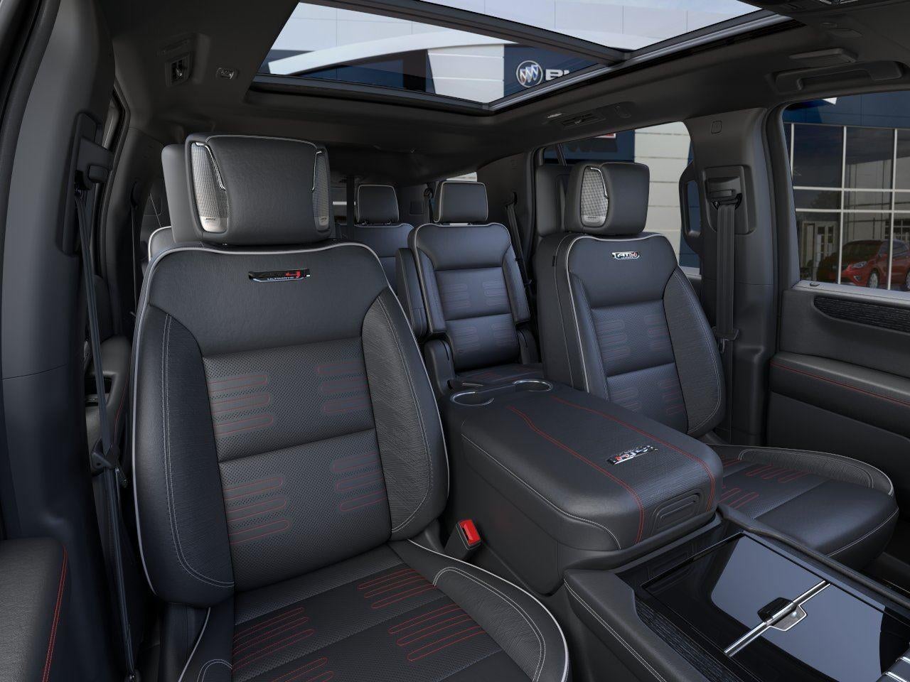 2026 GMC Yukon AT4 Ultimate - Photo 18