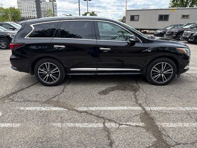 2019 INFINITI QX60 LUXE