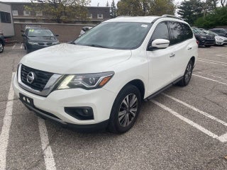 2019 Nissan Pathfinder SV