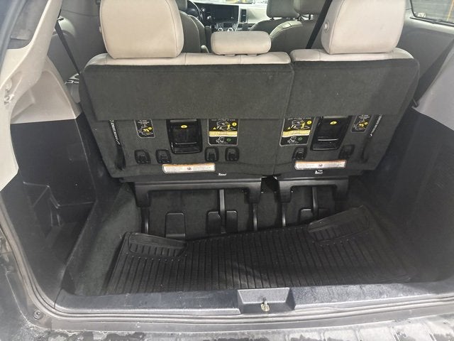 2018 Toyota Sienna XLE