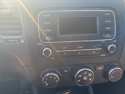 2016 Kia Forte 5-Door LX