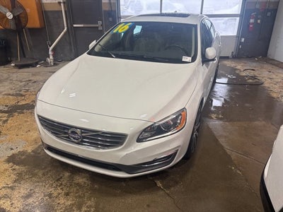 2016 Volvo S60 Inscription T5 Platinum