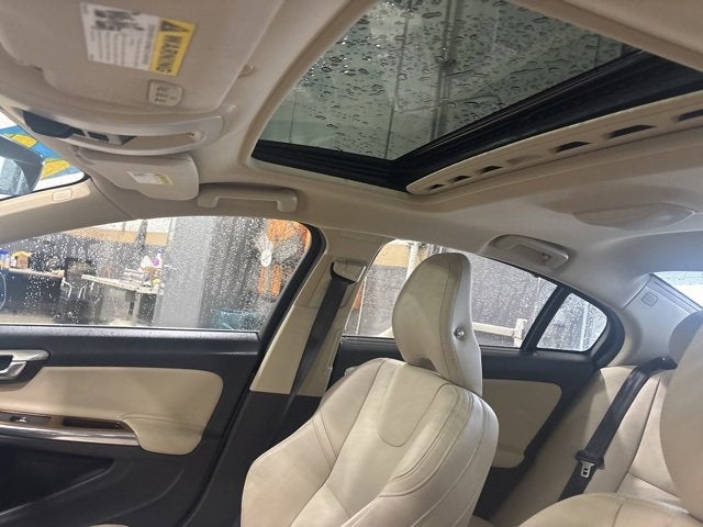 2016 Volvo S60 Inscription T5 Platinum