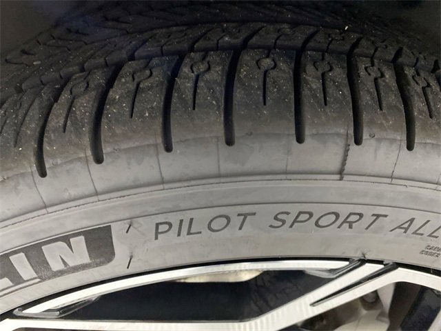 2023 BMW 5 Series 530i