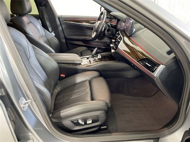 2023 BMW 5 Series 530i