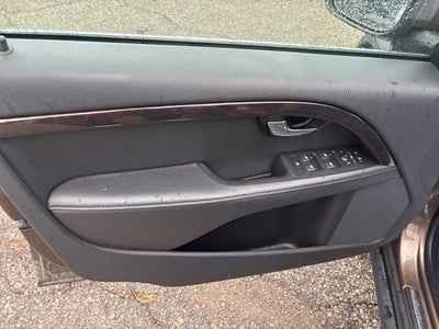 2016 Volvo XC70 T5 Platinum