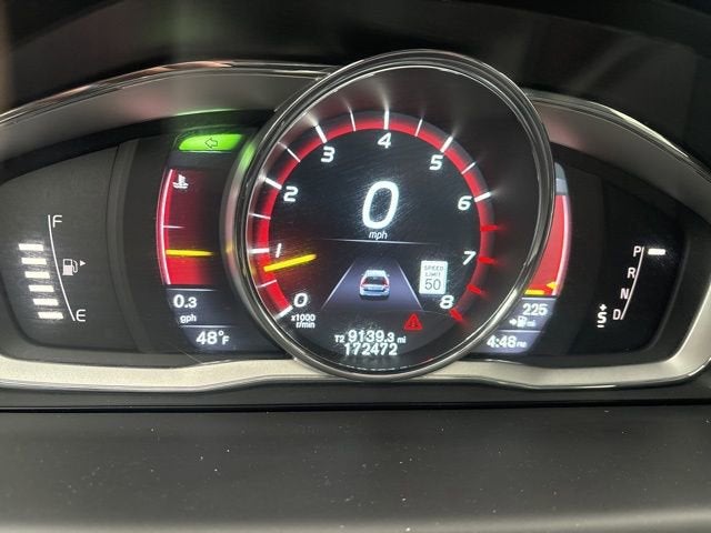 2016 Volvo XC70 T5 Platinum