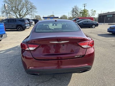 2015 Chrysler 200 S