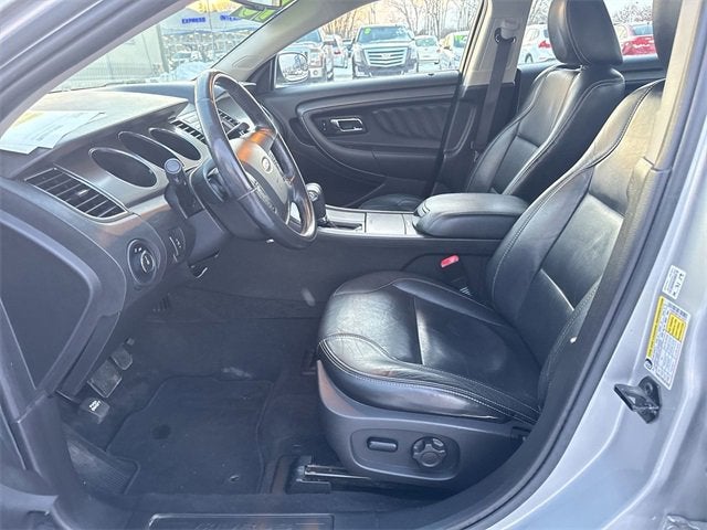 2010 Ford Taurus SEL