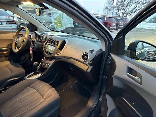 2016 Chevrolet Sonic LT