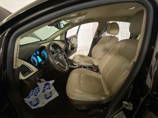 2013 Buick Verano Leather Group