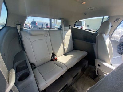 2011 Chevrolet Traverse LT w/2LT