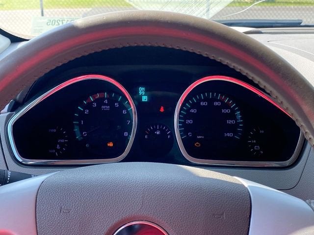 2011 Chevrolet Traverse LT w/2LT