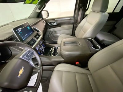 2023 Chevrolet Suburban LT