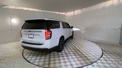 2023 Chevrolet Suburban LT