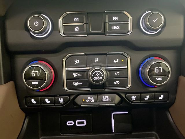 2024 Chevrolet Suburban High Country