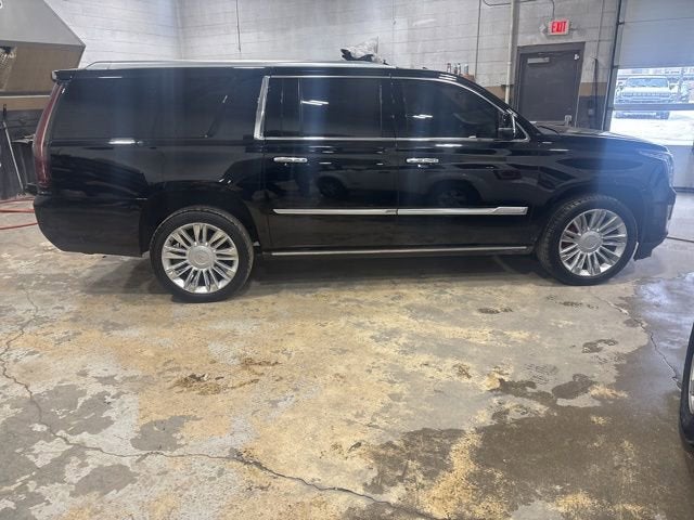 2020 Cadillac Escalade ESV Platinum