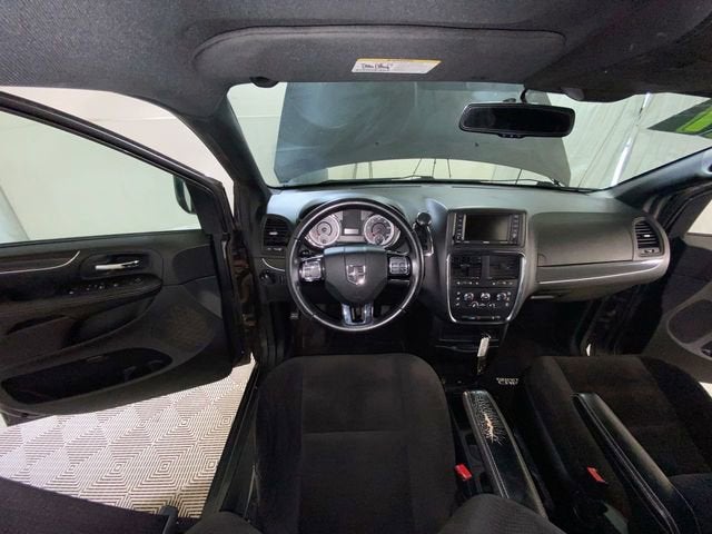 2017 Dodge Grand Caravan SE Plus