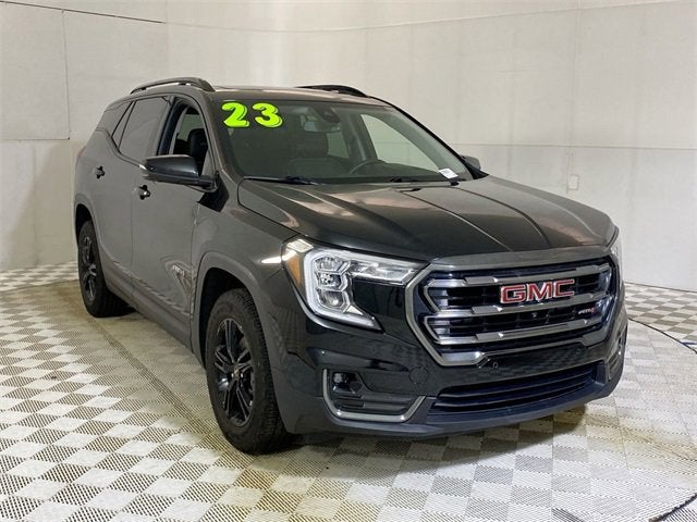 2023 GMC Terrain AT4