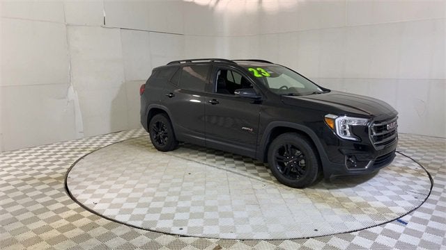 2023 GMC Terrain AT4
