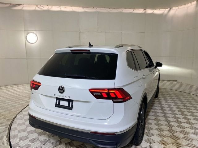 2022 Volkswagen Tiguan SE