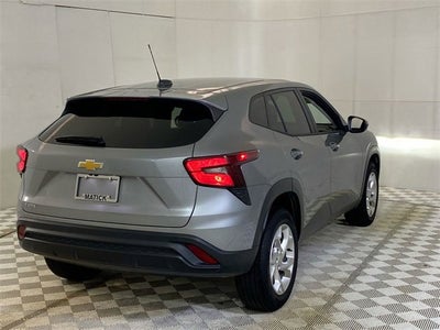 2025 Chevrolet Trax LS