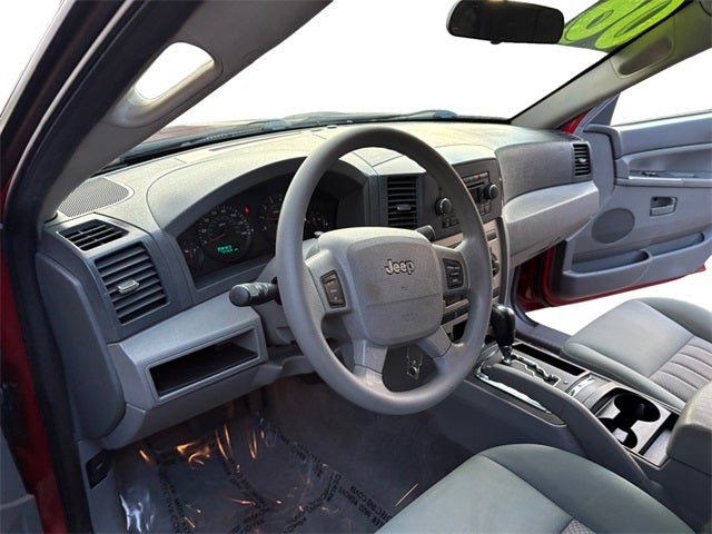 2006 Jeep Grand Cherokee Laredo