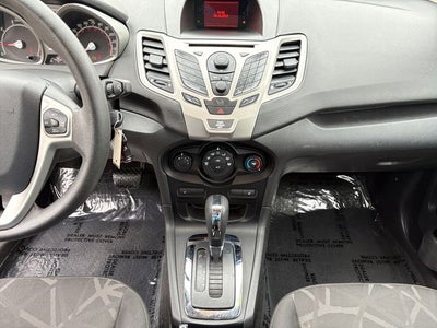2012 Ford Fiesta SE