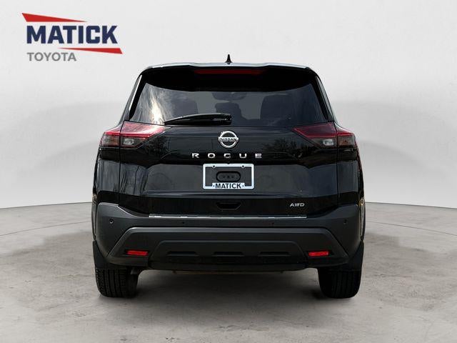 2021 Nissan Rogue S