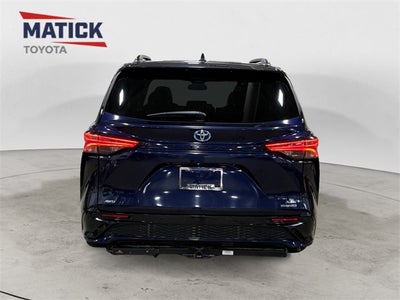 2023 Toyota Sienna XSE 7 Passenger
