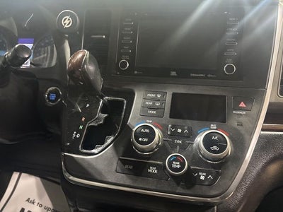 2018 Toyota Sienna Limited Premium 7 Passenger