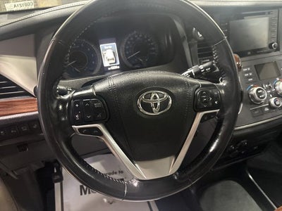 2018 Toyota Sienna Limited Premium 7 Passenger