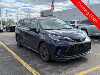 2021 Toyota Sienna XSE 7 Passenger