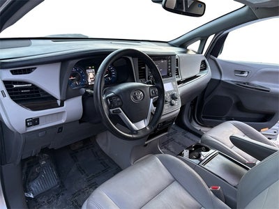 2020 Toyota Sienna Limited Premium 7 Passenger